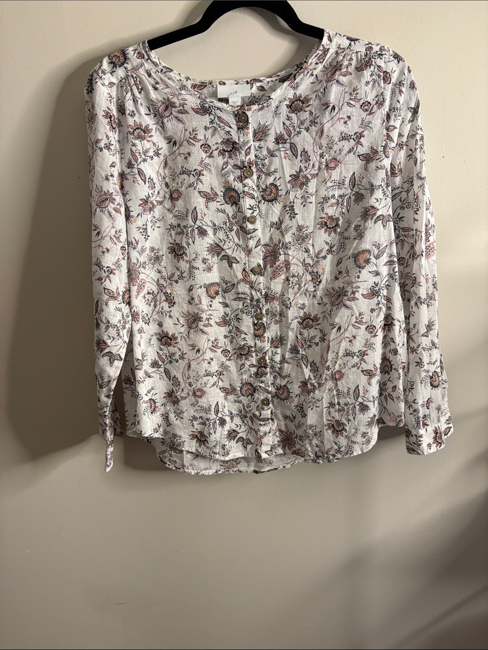 J. Jill White Floral Button-Front Blouse with Pink and Brown Motifs